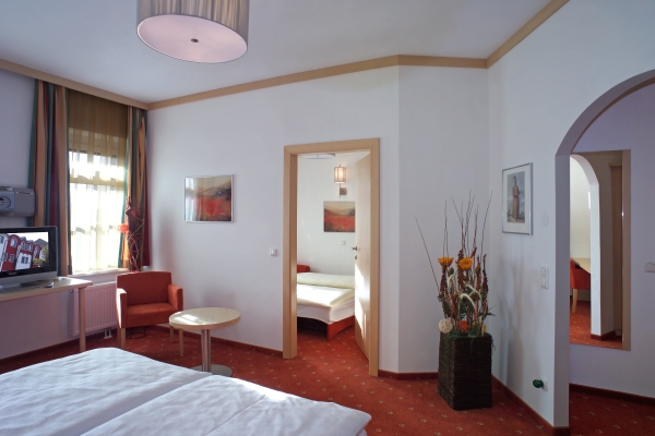 Hotel Wallner Zum grünen Baum (Sankt Valentin)